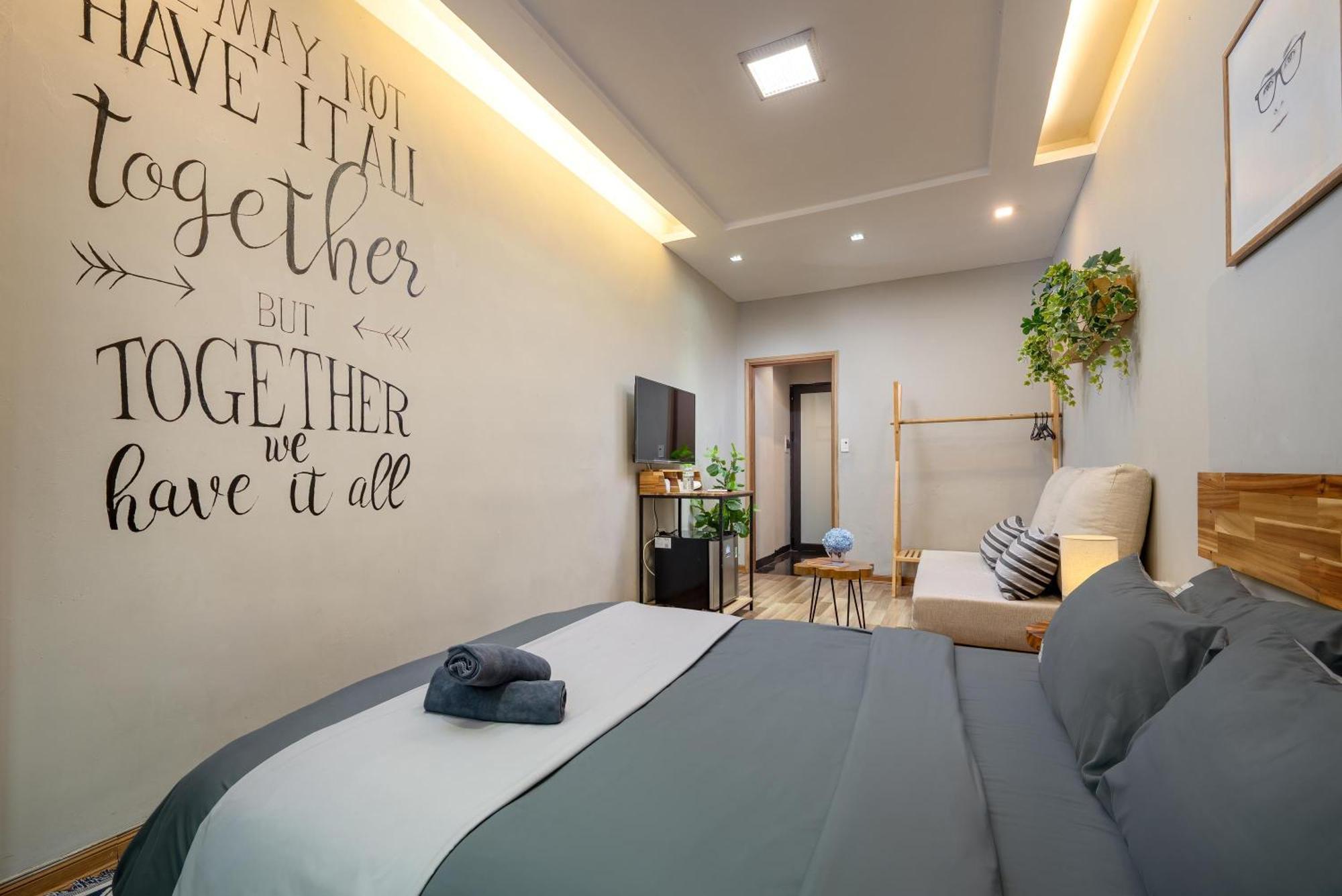 Trinh's House - Hang Vai Bed & Breakfast