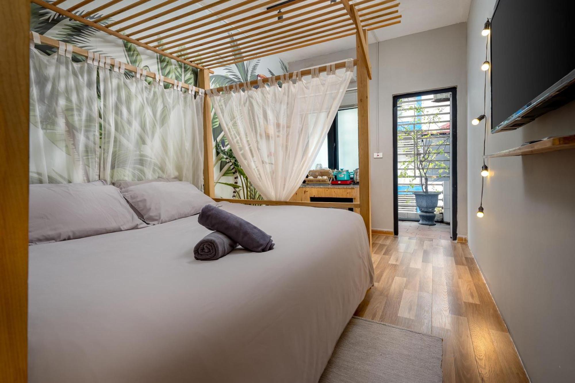 Bed & Breakfast Trinh's House - Hang Vai Hanoi